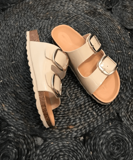 Amanda Beige Lak Sandal - Sandaler Copenhagen Shoes