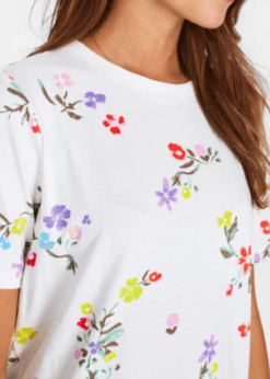 Numph T Shirt Med Blomsterprint
