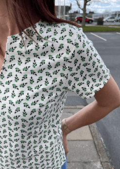 Part Two T Shirt Med Smaa Groenne Blomster