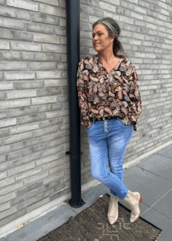 Marta Bluse Style 8128 I Paisley Print Med Rosa Nuancer