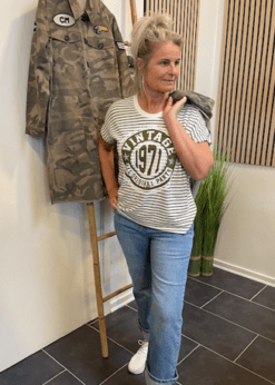 Sorbet Army Offwhite T Shirt Og Cabana Living Jeans