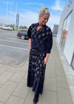 Marta Unnur Bluse Og Marta Nederdel