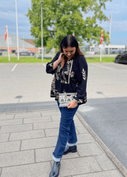 Cabana Living Kinaros Bluse Og Kate Jeans Fra Red Button