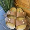 BioNatura Cognac Farvet Sandal Med Guld Spænder