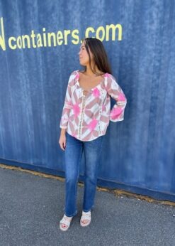 Costa Mani Barba Bluse Og Red Button Jeans