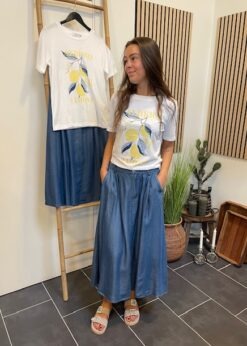Emeline Denim Nederdel Fra Marta Og Lemon T Shirt Fra CC Heart