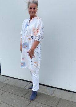 Hvid Kjole Style Amelia Og Pieszak Hvide Jeans