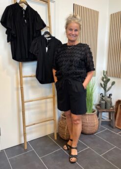 Co Couture Triangle Bluse Og Freequent Lizy Shorts