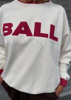 Beige Basimona Sweat Med Rød Skrift Fra Ball