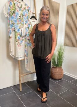 Brun Marta Agnese Top Og Inwear Hør Buks