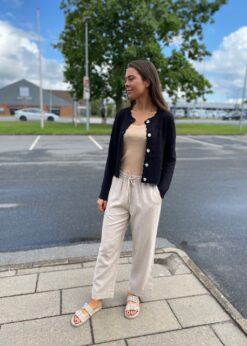 CC Heart Top Og Pointelle Cardigan Fra Co Couture