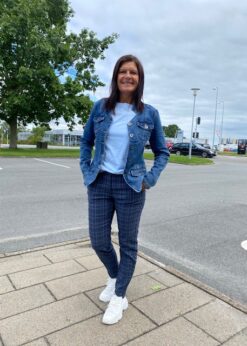 Cross Denim Jakke Og Rex Buks