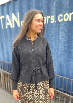 Row Cable Cardigan I Sort Fra Co Couture