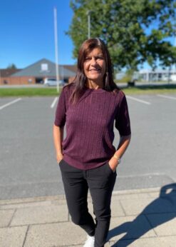 Bordeaux Farvet Misja Pullover Fra Numph