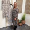 Part Two Elkas Kjole I Sort Camel Farvet Print
