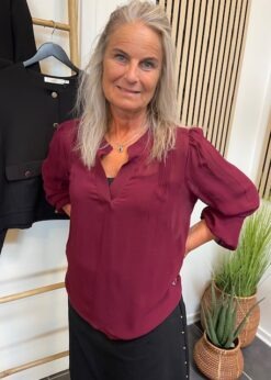 Sandi Bluse I Bordeaux Fra Part Two