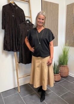 Sort Inwear Bluse Og AJ117 Project Nederdel