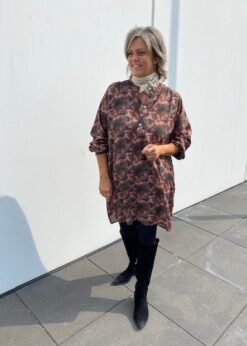 Vanting Tunika I Rosa Brunt Print