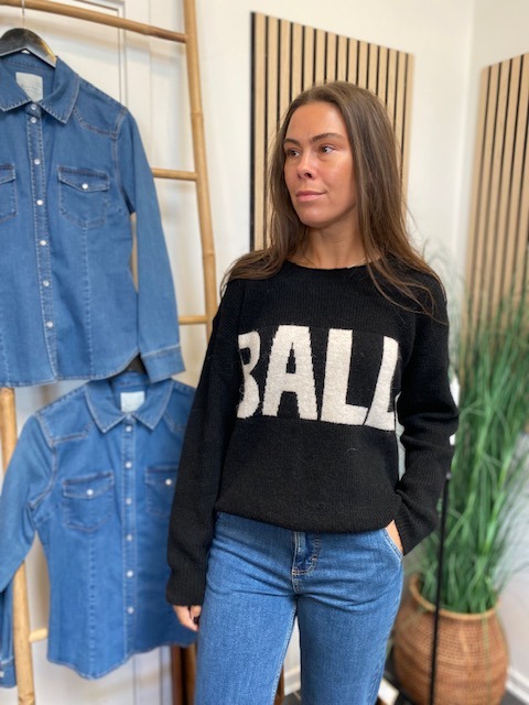 Ball Strik I Sort Og Part Two Jeans