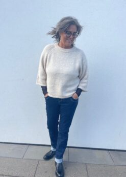 Red Button Relax Jeans Og Marta Sia Strik