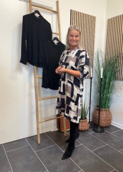 Vanting Kjole Style 9697 Blå Beige Nougat