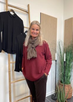 Vanting Tørklæde Og Bordeaux Marta Dagmar Strik