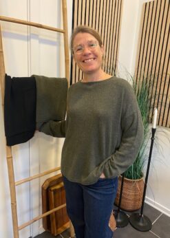 BTF Armygrøn Cashmere Strik