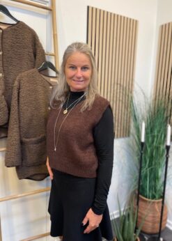 Brun Marianna Vest Fra Marta