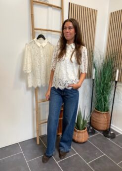 Continue Paloma Lace Bluse Og Co Couture Rumi Belt Jeans