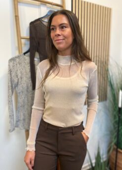 Eva Turtleneck Meshbluse I Offwhite Fra CC Heart