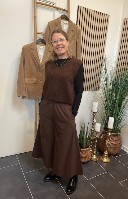 Freequent Brun Jules Buks Og Marta Strik vest I brun