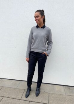 Grå Inwear Guni V Neck Strik Og Sort Buks