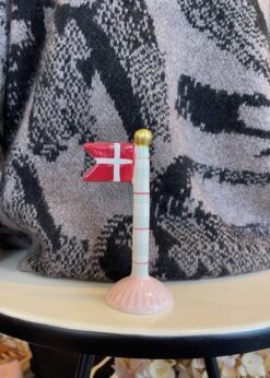 Lille Flag Med Lyseblå Stang Med Striber Og Lyserød Fod