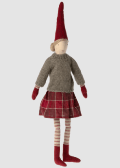 Maileg Pixy Size 3 Girl Med Strik Og Ternet Nederdel