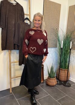 Marta Amarante Strik Bordeaux Og Costa Mani Nederdel
