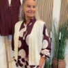 Marta Bluse Med Prikker Og Numph Miki Vest