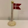 Speedtsberg Lille Flag Beige Stang Med Prikker Lysegul Fod