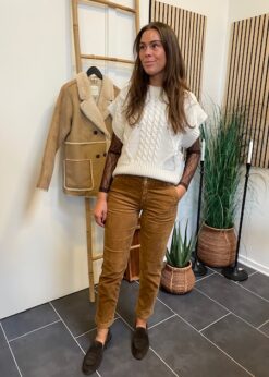 Tiffany Vest Og Red Button Diana Fløjls Buks