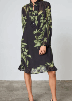 Love & Divine Love1449 Green Leaf