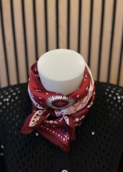 Three M Lille Tørklæde Rød Bordeaux Rosa