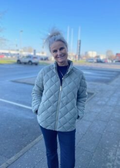 Kort Dunjakke Style Olia Fra Part Two