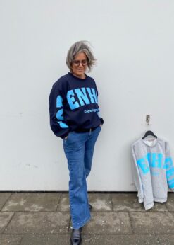 Marta Hibiscus Sweat Marine Lyseblå