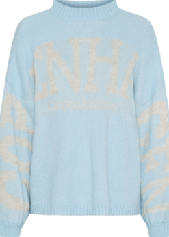 Marta Lyseblå Strik