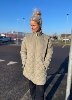 Olian Frakke I Khaki Fra Part Two