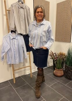 Pieszak Denim Nederdel Style Brenda Og Isolde Skjorte Lyseblå Stribet
