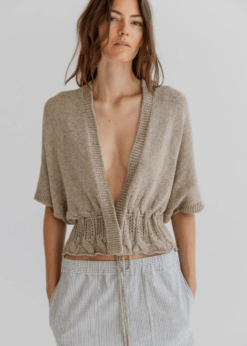 AJ117 Project Vinnie Cardigan