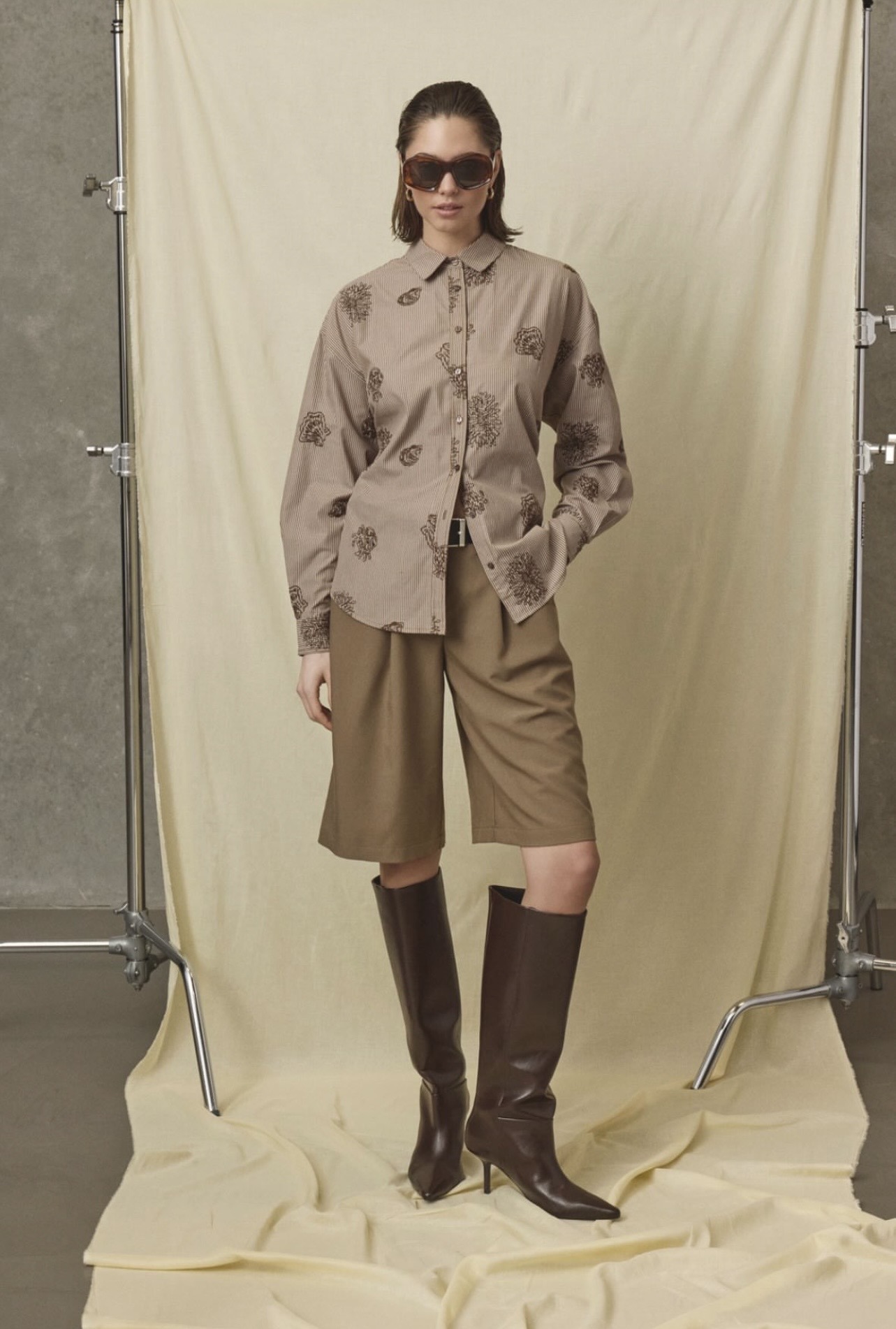 Love & Divine Skjorte I Brune Farver