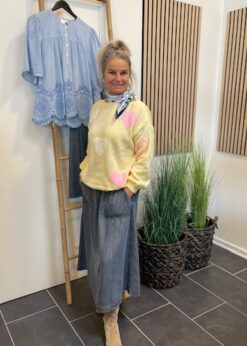 Marta Amarante Strik Og AJ117 Project Nederdel