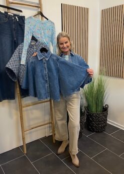 Marta Denim Kappe Style Marika Og Red Button Conny Buks