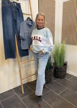 Red Button Conny Jeans Og Ball Sweat